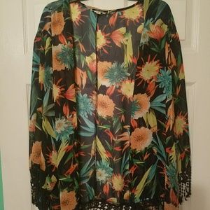 Women's floral kimono